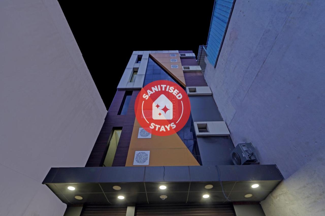 Super Townhouse 1096 Hotel Redfox Nungambakkam Near Apollo & Shankar Nethralaya Hospital Chennai Extérieur photo