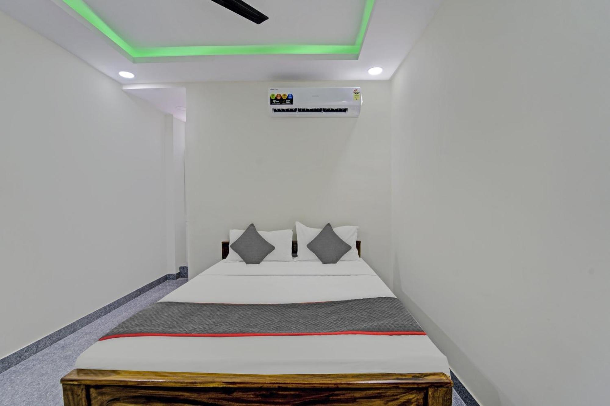 Super Townhouse 1096 Hotel Redfox Nungambakkam Near Apollo & Shankar Nethralaya Hospital Chennai Extérieur photo