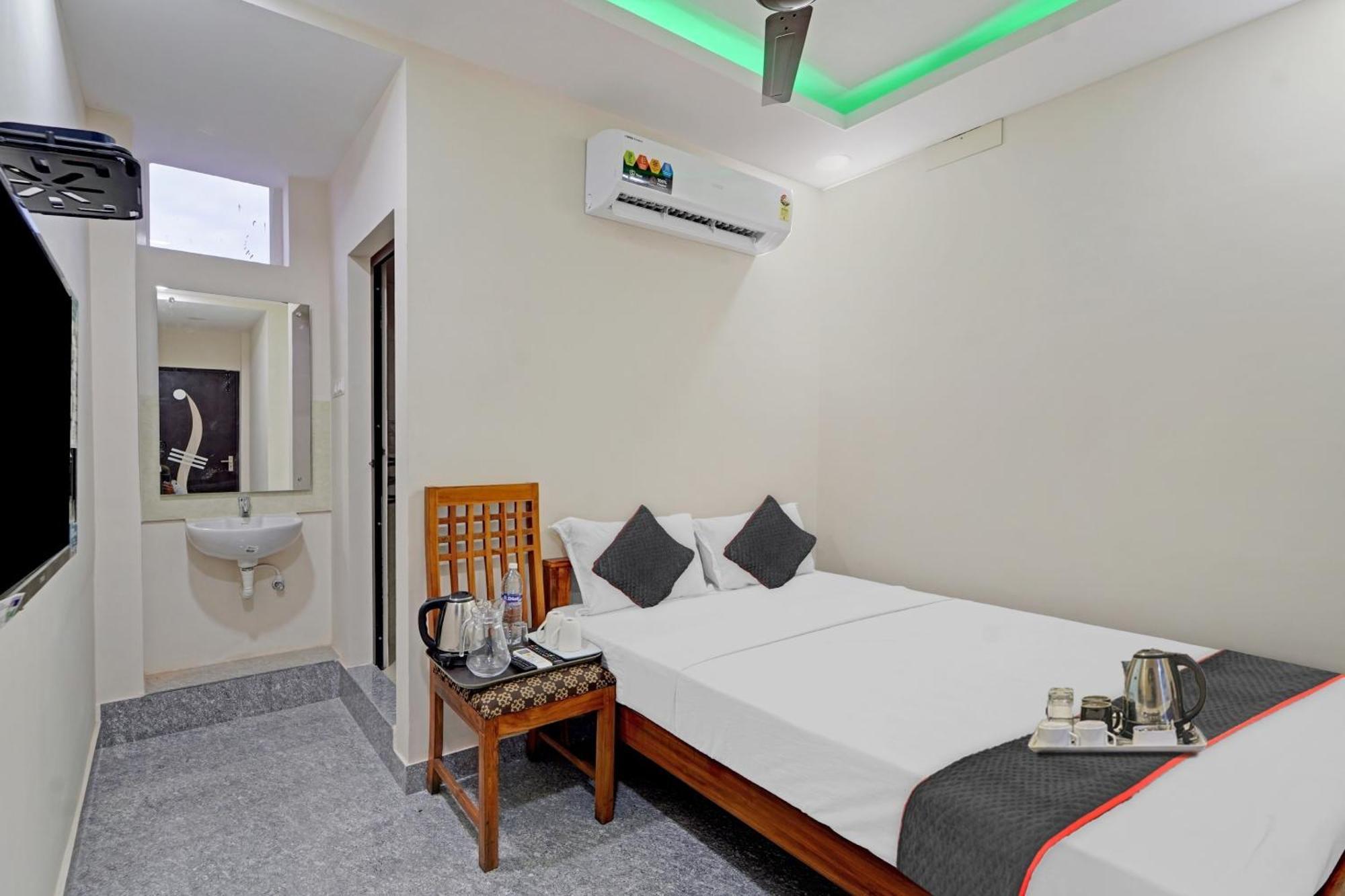 Super Townhouse 1096 Hotel Redfox Nungambakkam Near Apollo & Shankar Nethralaya Hospital Chennai Extérieur photo