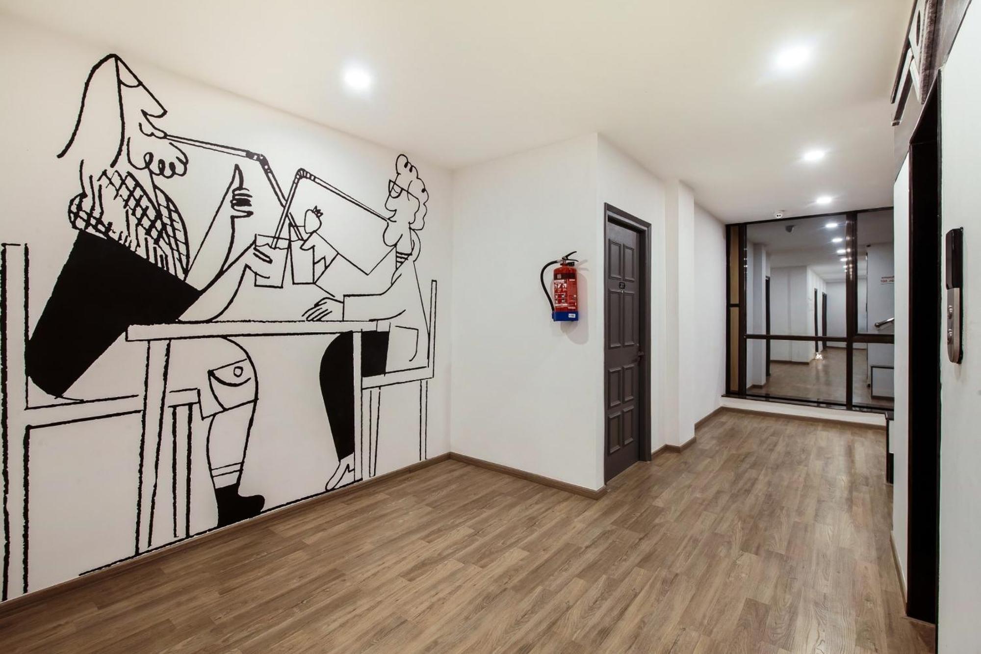 Super Townhouse 1096 Hotel Redfox Nungambakkam Near Apollo & Shankar Nethralaya Hospital Chennai Extérieur photo