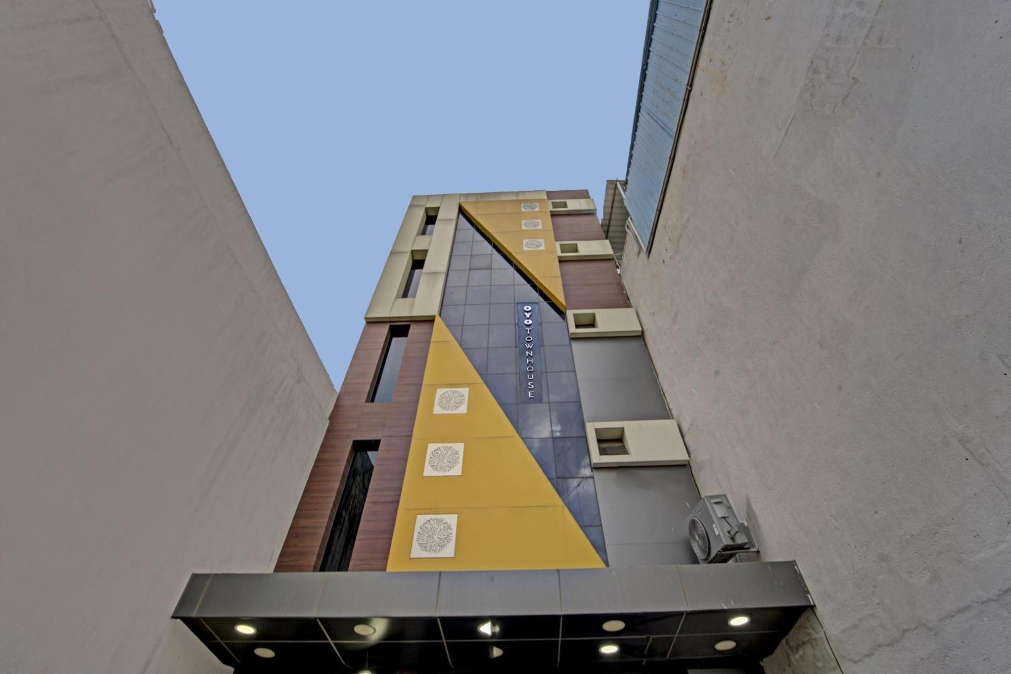 Super Townhouse 1096 Hotel Redfox Nungambakkam Near Apollo & Shankar Nethralaya Hospital Chennai Extérieur photo