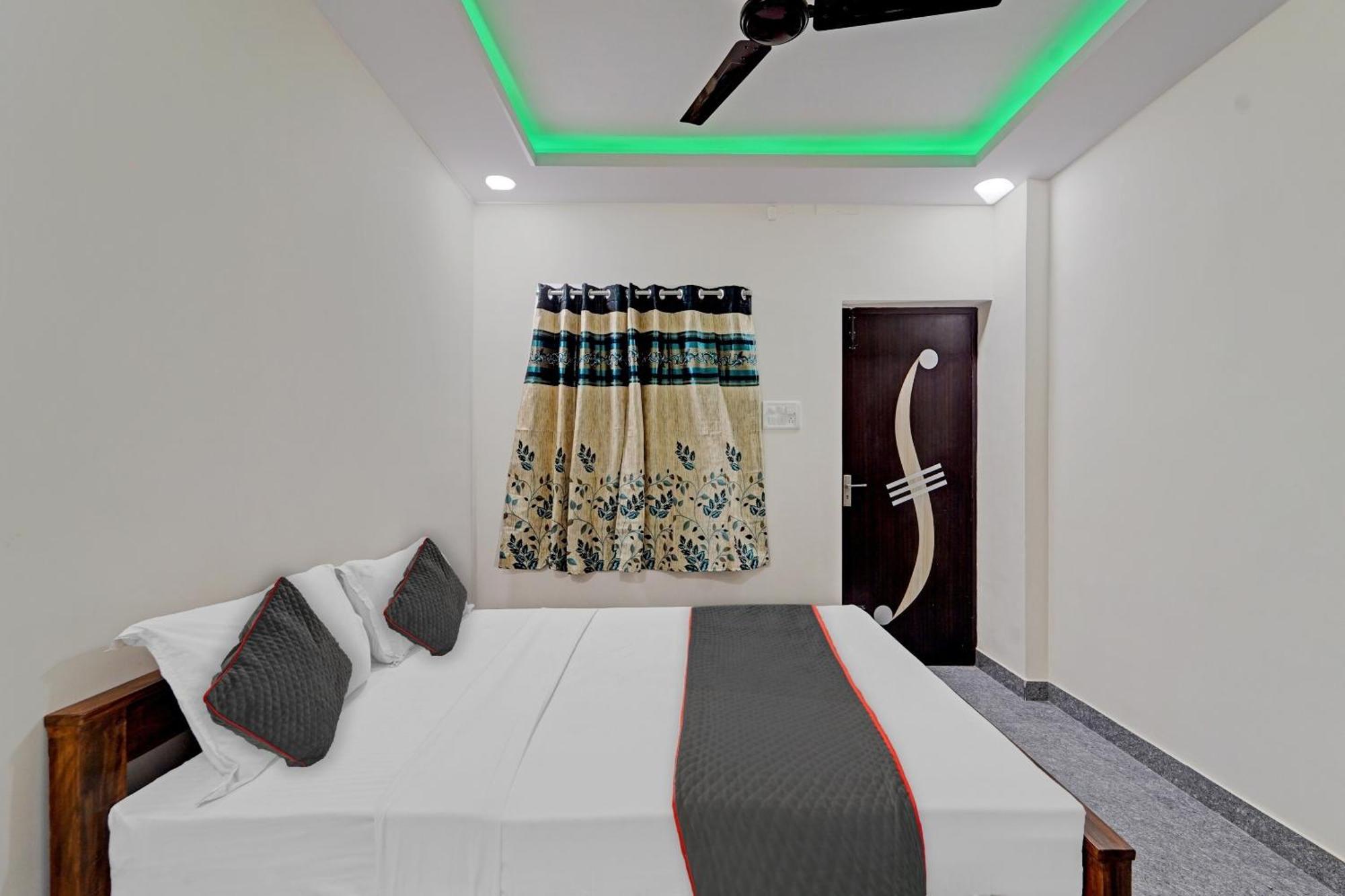 Super Townhouse 1096 Hotel Redfox Nungambakkam Near Apollo & Shankar Nethralaya Hospital Chennai Extérieur photo